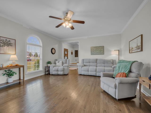 House for sale in Burns, Middle Tennessee