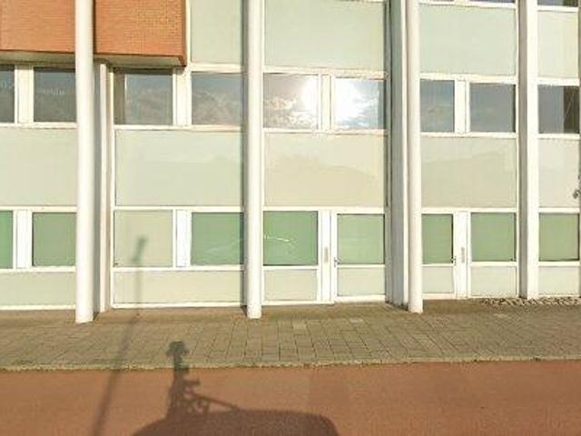 Bedrijfspand te huur in Drents Dorp, Eindhoven