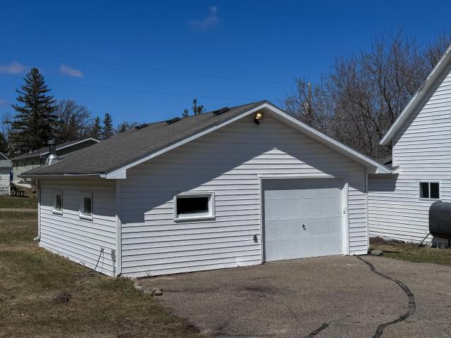 House for sale in Hubbard, Minnesota