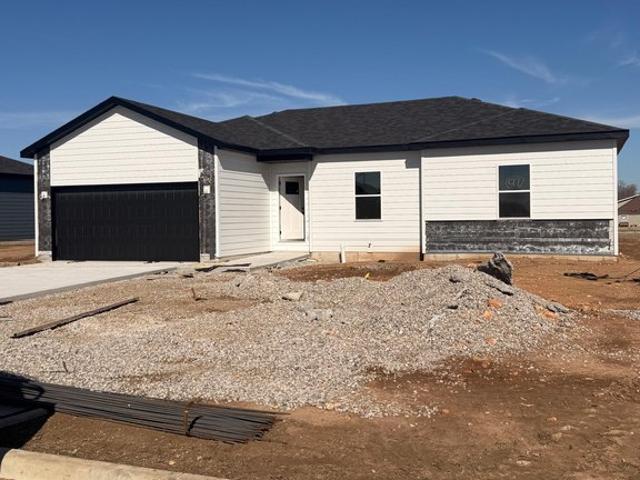 House for sale in Mount Vernon, Missouri
