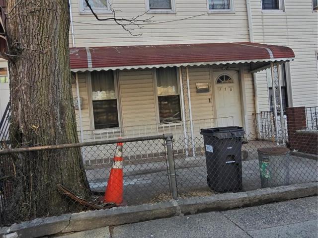 House for sale in Arverne, New York