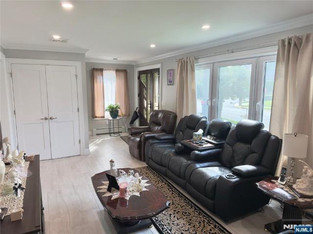 House for sale in Wallington, New Jersey
