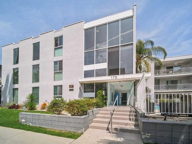 Apartment for rent in Beverly Hills, California