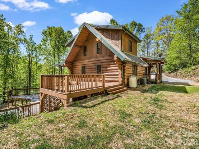 House for sale in Hendersonville, North Carolina