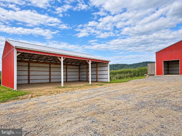 Farm for sale in Bendersville, Adams County