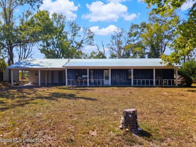 House for sale in Belzoni, Humphreys County