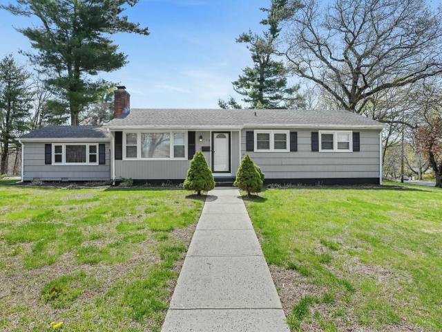House for rent in Hamden