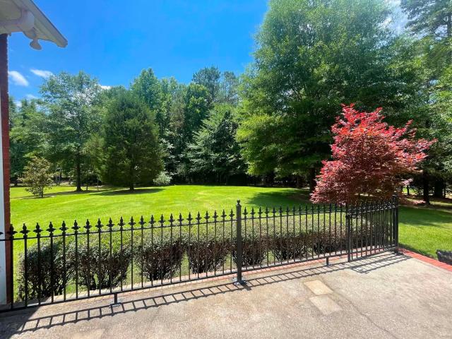 House for sale in Hamilton, Alabama