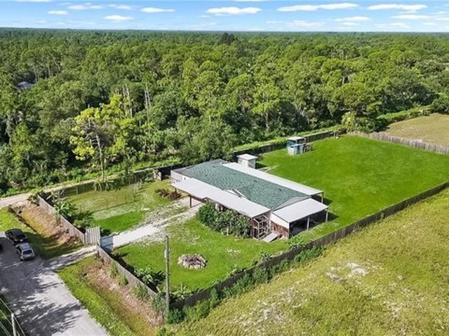 House for sale in Clewiston, Florida