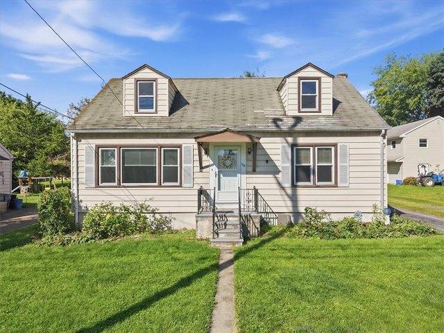 House for sale in Nazareth, Pennsylvania