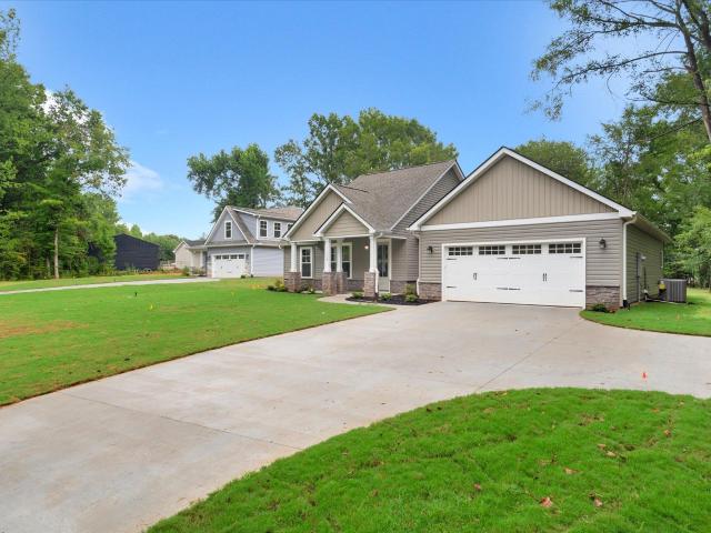 House for sale in Pelzer, South Carolina