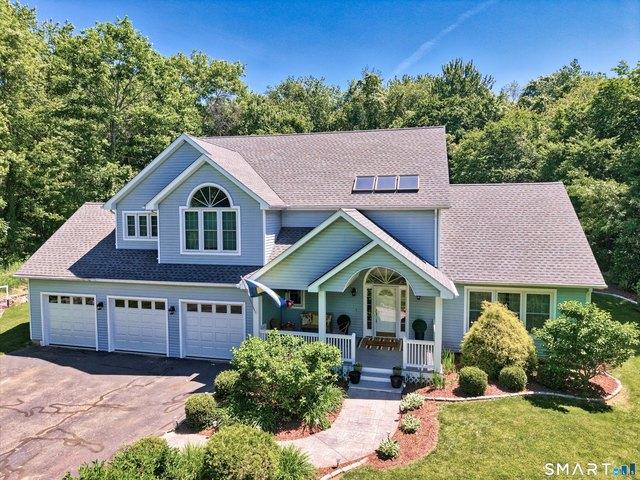 House for sale in Thomaston, Connecticut