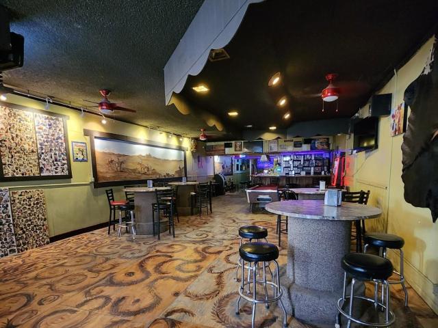 Commercial for sale in Oregonia