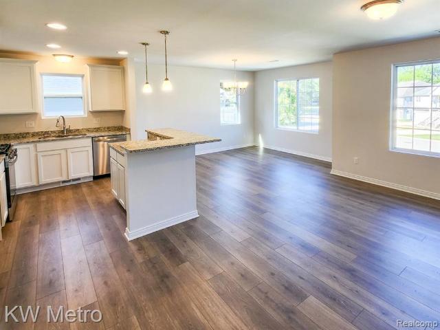 Condo for sale in Fenton, Michigan