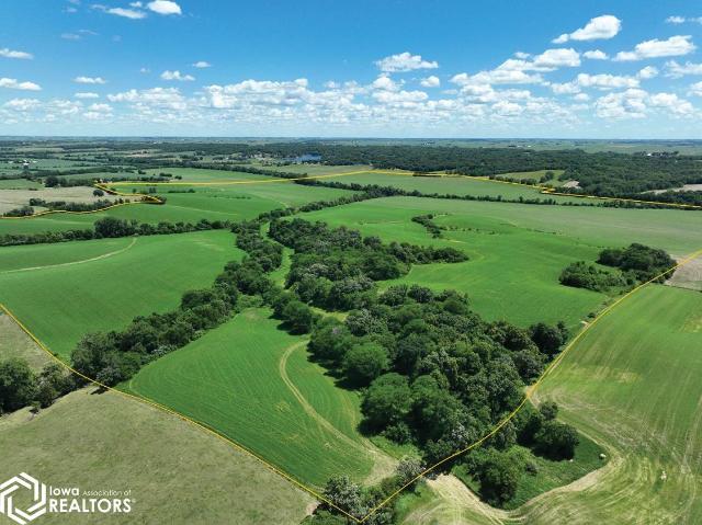 Farm for sale in Brooklyn, Iowa