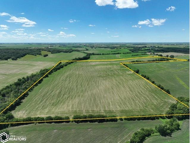 Farm for sale in Brooklyn, Iowa
