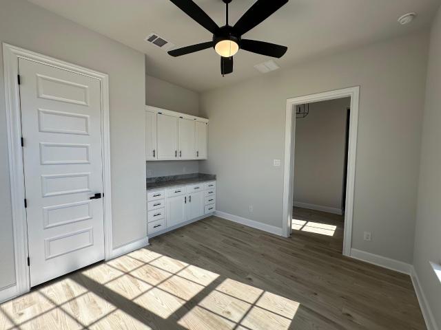 House for sale in Manor