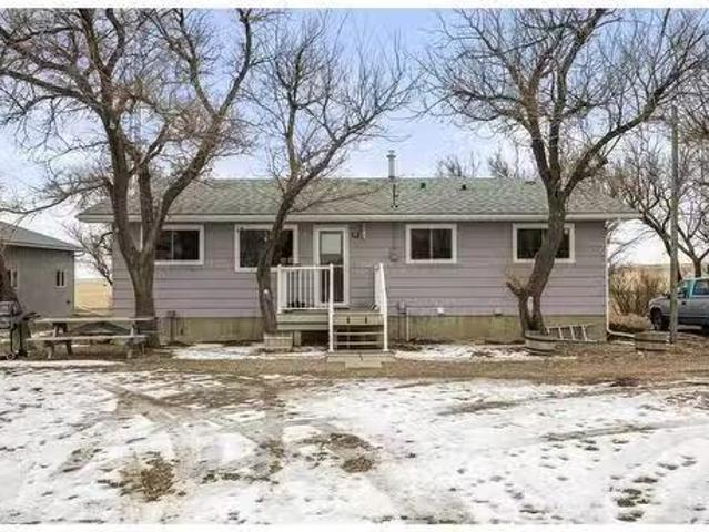House for sale in Vulcan County, Alberta