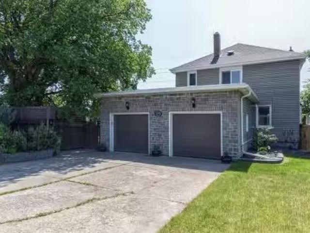 House for sale in Wedgewood, Alberta