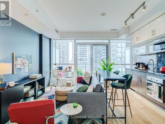Condo for sale in Woburn, Ontario