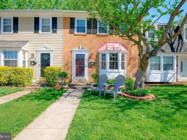 Condo for sale in Crofton, Maryland