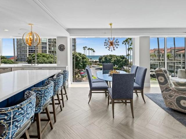 Condo for sale in Coronado, California
