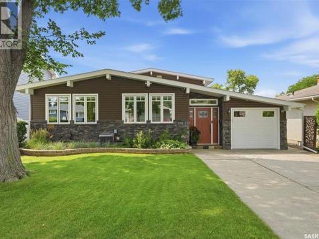 House for sale in Saskatoon, Saskatchewan