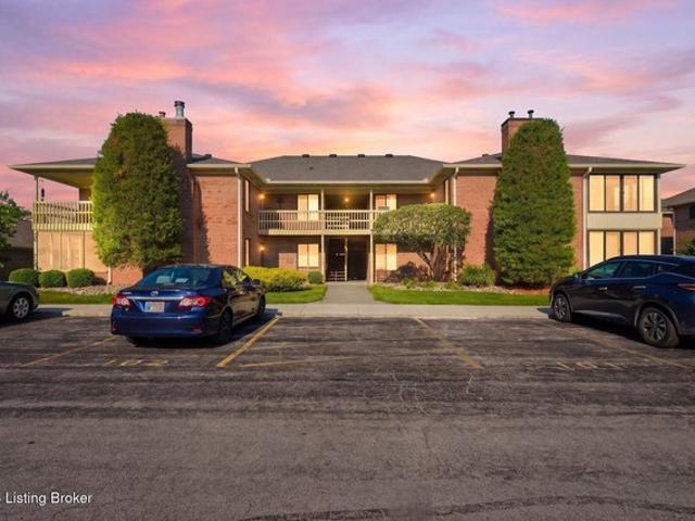 Condo for sale in Jeffersonville, Indiana