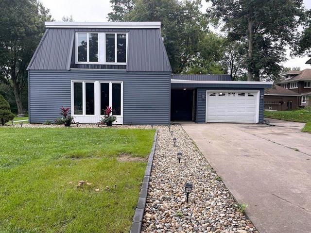 House for sale in Cedar Falls, Iowa