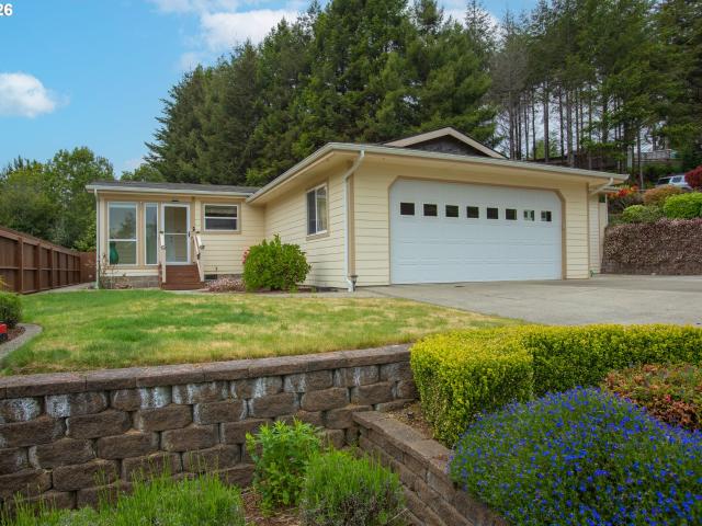 House for sale in Oregonia