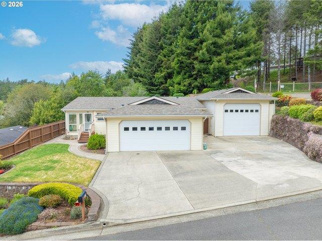 House for sale in Oregonia