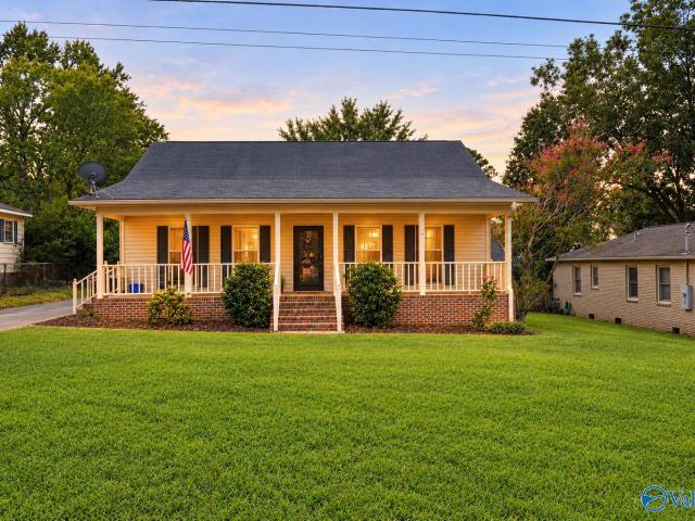 House for sale in Five Points Historic District, Huntsville