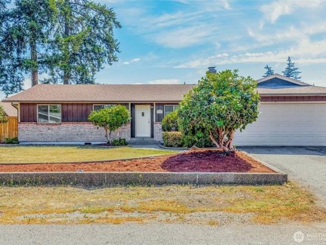 House for sale in Spanaway, Pierce County