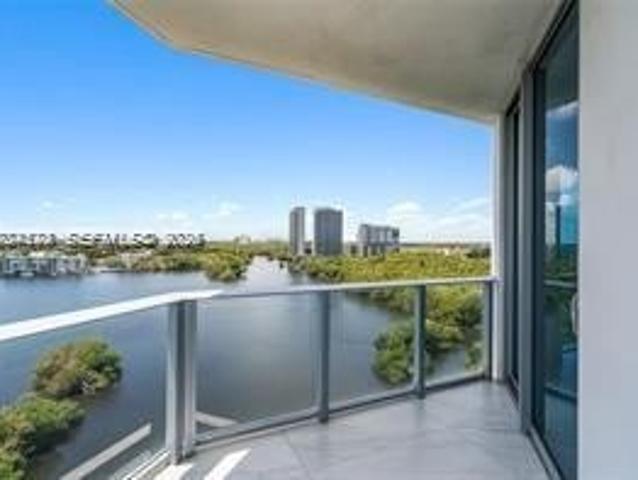 Condo for sale in North Miami Beach, Florida