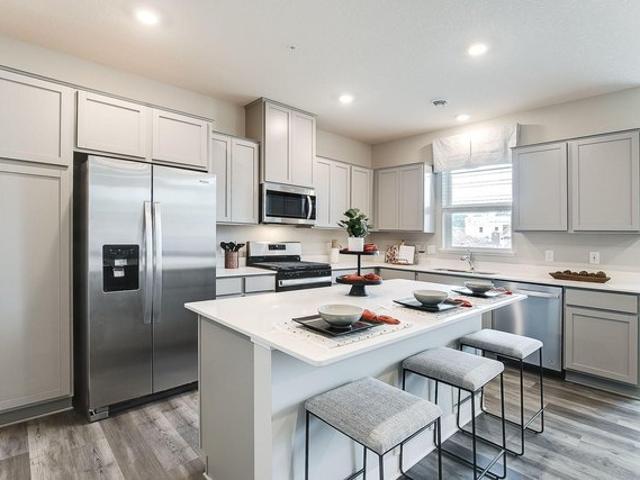 Townhouse for sale in Lakeville, Minnesota