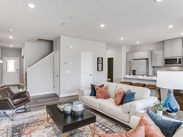 Townhouse for sale in Lakeville, Minnesota