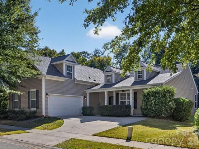 House for sale in Caldwell Station, Huntersville