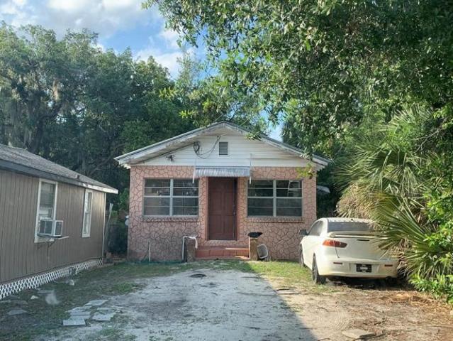 House for sale in Eustis, Florida
