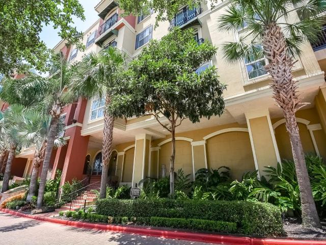 Condo for sale in Harris, Texas