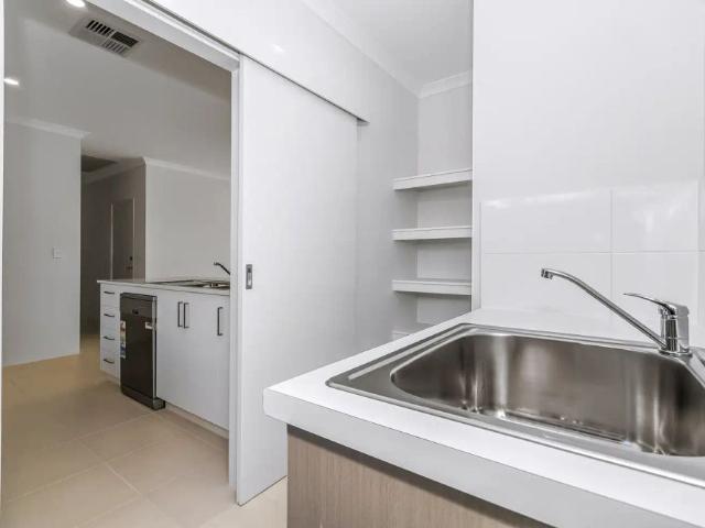 House for rent in Perth