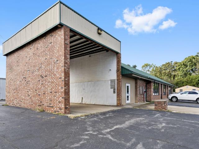 Commercial for sale in Howell, Missouri