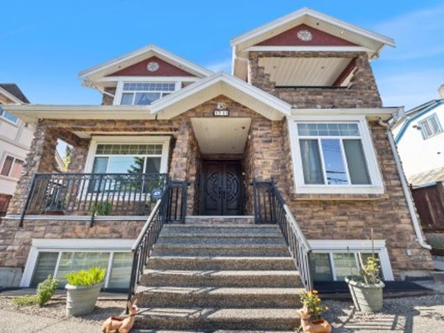 House for sale in New Westminster, British Columbia