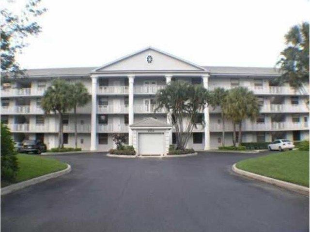 Condo for sale in Davie, Florida