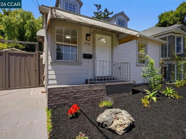 House for sale in Alameda, California