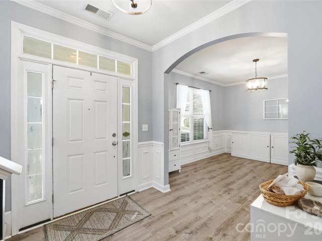 House for sale in Mecklenburg, North Carolina