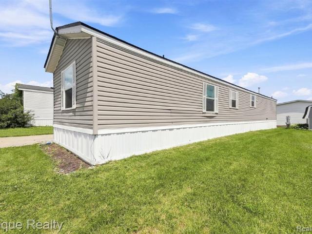 House for sale in Davisburg, Michigan
