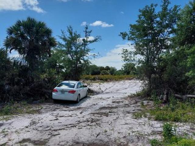 Land for sale in Okeechobee, Florida