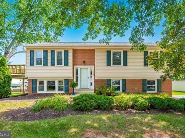 House for sale in Dickerson, Maryland
