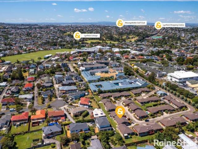 House for sale in Blockhouse Bay