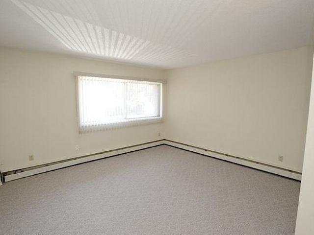 Apartment for rent in Northwest, Alberta